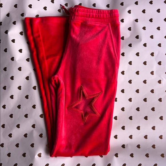 Paris Hilton Red Star Pants NWOT - Picture 4 of 5